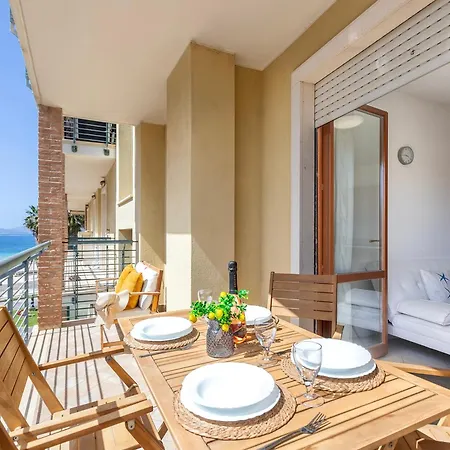 Seaview - Appartamento Fronte Mare Apartment *